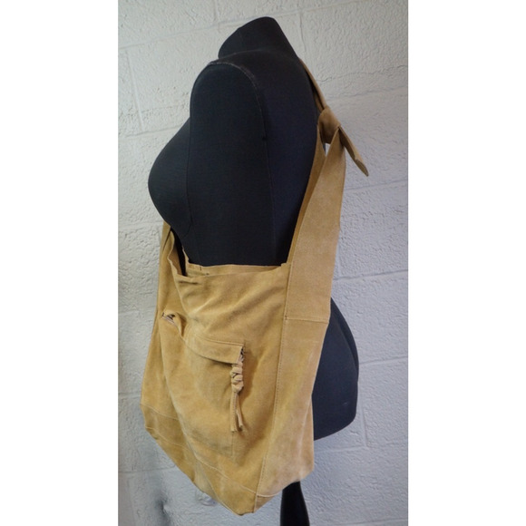 Free People Leather Shoulder Bag Slouchy Jessa Suede Hobo Carry All Sand Color - Picture 2 of 9